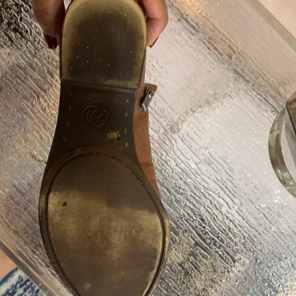 Lucky Leather Boots (Pls see video) - Picture 7 of 16